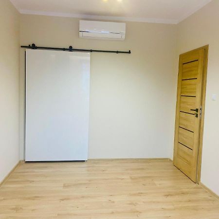 Gold Apartament Świdnik Esterno foto