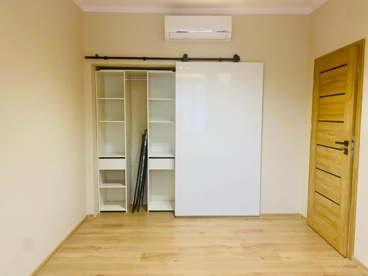 Gold Apartament Świdnik Esterno foto